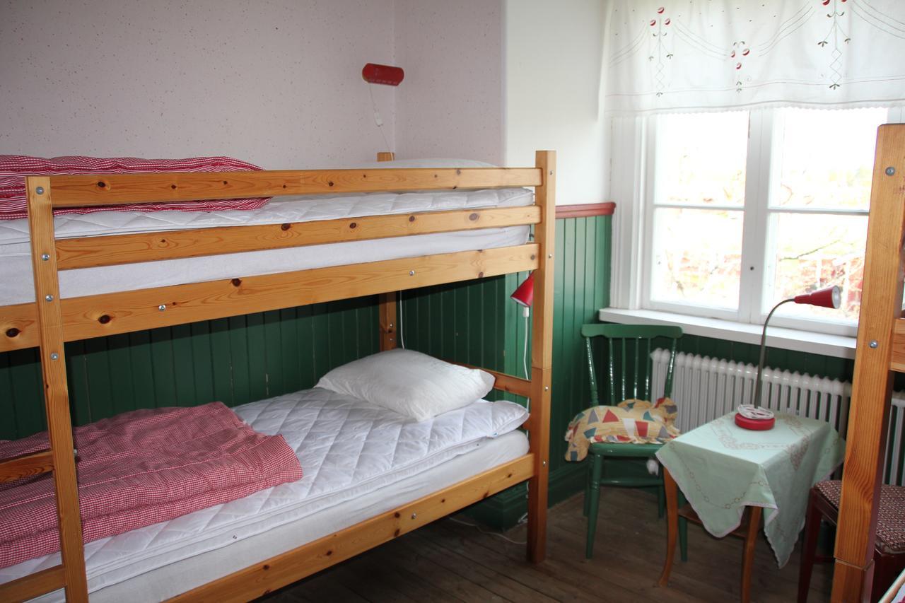 Mora Vandrarhem Och Gaesthem Vinäs Habitación foto
